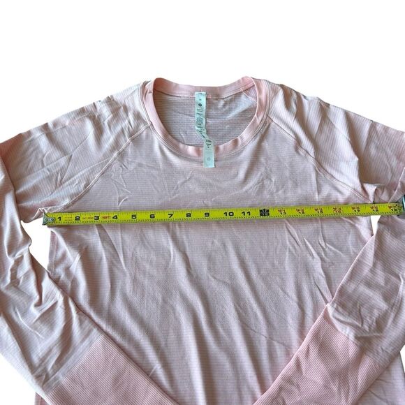 Lululemon Women’s 10 Swiftly Tech Long Sleeve Shirt 2.0
Dew Pink Hip Length New - Picture 9 of 10